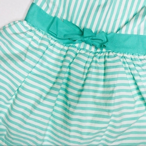 𝅺carter’s Mint Striped Bow Easter Dress - Picture 4 of 7